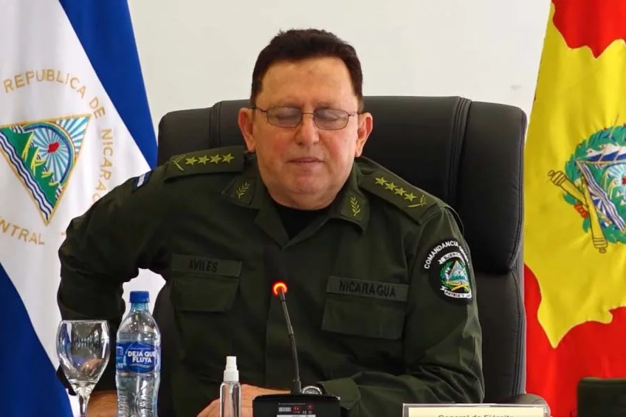 «El Ejército de Nicaragua es estabilidad», dice un agregado militar de USA (WTF?)