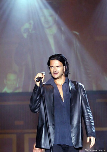 Ricardo Arjona